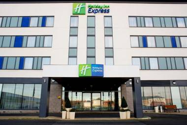 Holiday Inn Express Rotherham - North an IHG hotel
