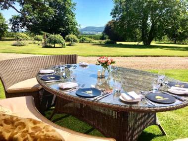 Glewstone Court Country House Hotel