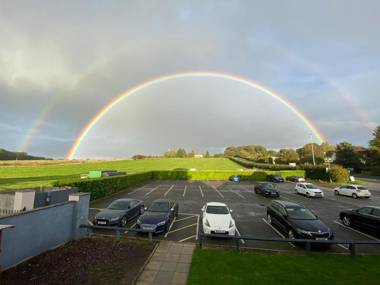 The George Carvery & Hotel