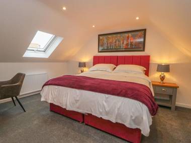 The Farmhouse Kitchen