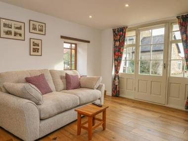 The Farmhouse Kitchen