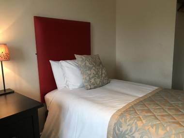 The Bridge House; BW Signature Collection