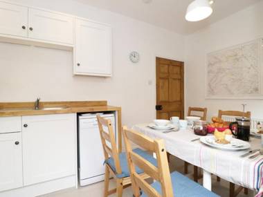 Pony Cube Cottage Leyburn