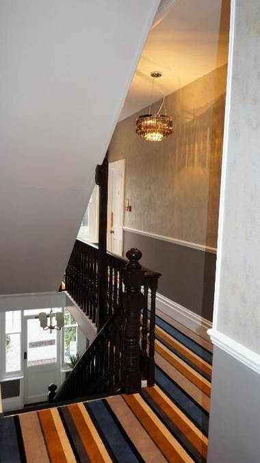 The Lawn Guest House Gatwick