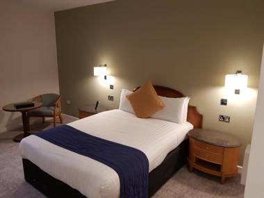 Copthorne Effingham Gatwick Hotel