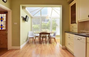 Bellevue Road - Stunning 3 storey home only a stones throw away from the beach