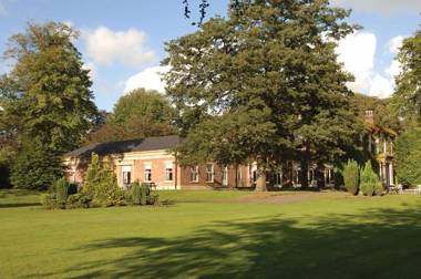 Farington Lodge Hotel