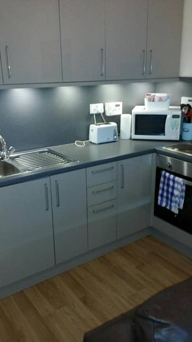 4B Wentworth Street Apartment