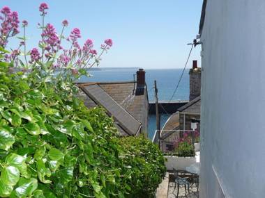 Rosa Cottage PORTHLEVEN