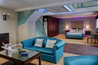 Rogerthorpe Manor Hotel BW Signature Collection