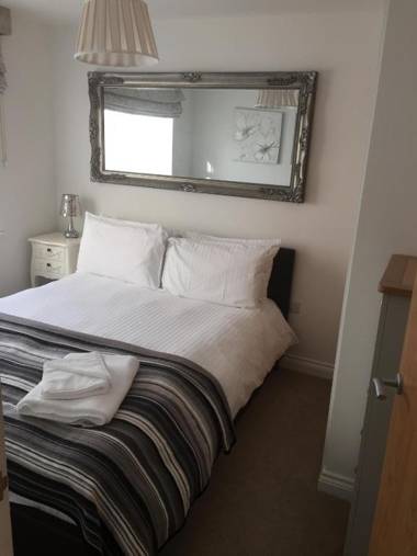 Drake's Den by PureServiced