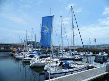 Sutton Harbour House
