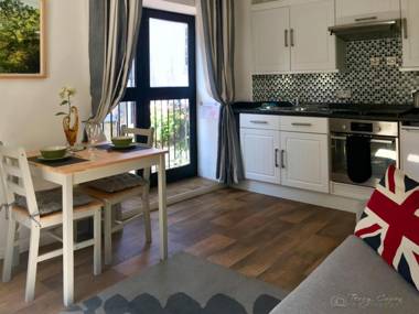 1 Bed- The Lookout by Pureserviced