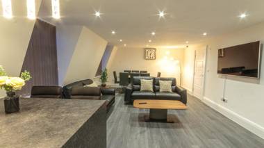 3 Bed- The Regency Suite