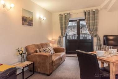 1 Bed- The Beachut by Pureserviced