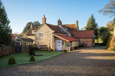 Cliff House Holiday Cottages