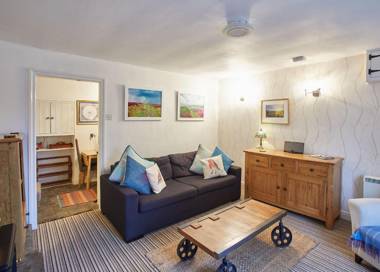 Host & Stay - Rosella Cottage Pickering
