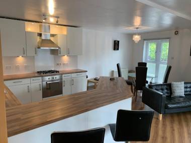 Caledonian Apartment