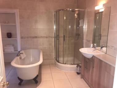 The Famous Bein Inn Hotel