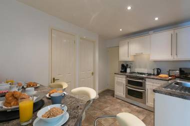 Little Nook Apartment