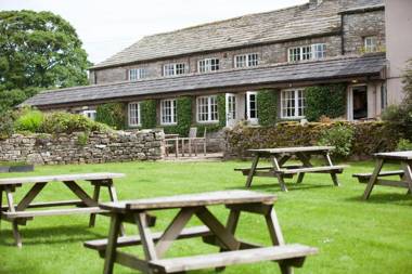 The Fat Lamb Country Inn and Nature Reserve