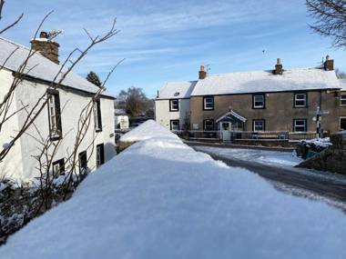 Bampton Village Shop Accommodation