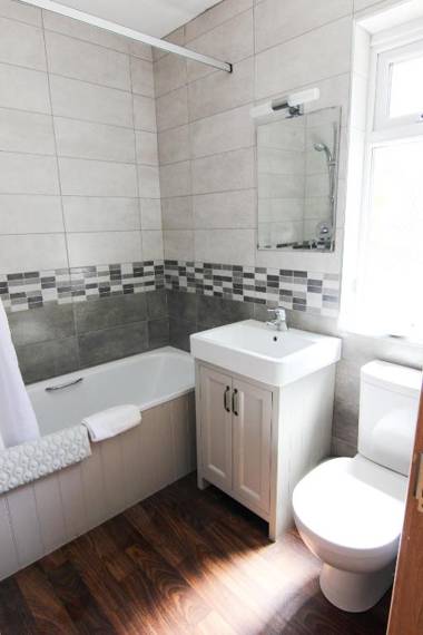 St. Davids Cross Hotel