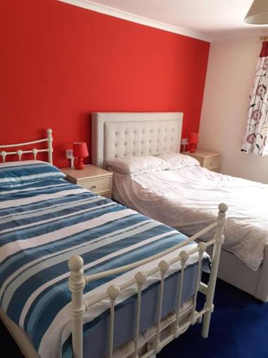 94 Main Street - Pembroke Holiday Home