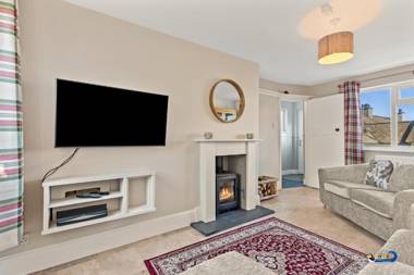 Summerhill Cottage - Log Burner Countryside Views near Amroth