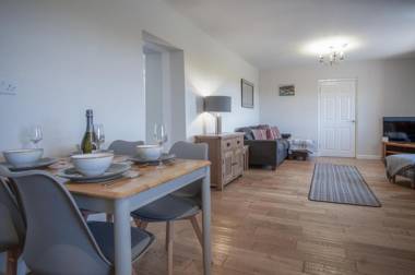 Anchor Well - 2 Bedroom Cottage - Ludchurch - Narberth