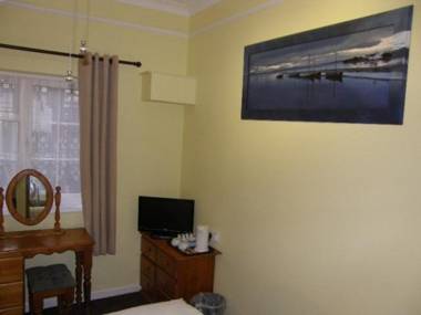 Kingswinford Guest House