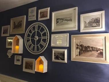 Channel View Boutique Hotel - Adults Only