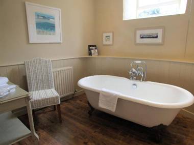 The Old Custom House