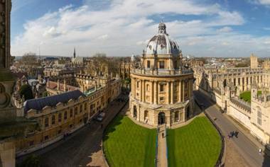 DoubleTree by Hilton Oxford Belfry