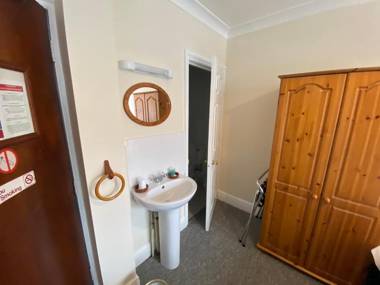 Pickwicks Guest House