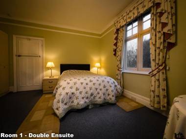 Sandfield Guest House