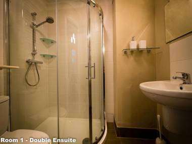 Sandfield Guest House