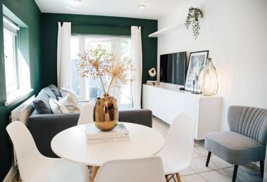 Tranquil Little Hide-Away in Oxford with Private Garden