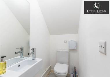 The Wharf - Oxford City Centre with Garden at Lyter Living Serviced Accommodation Oxford