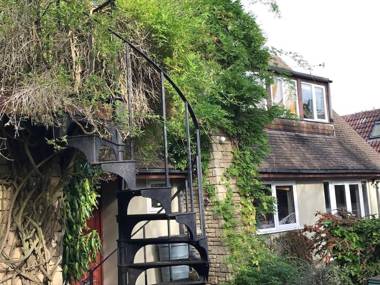 Sandford Meadow Guest House