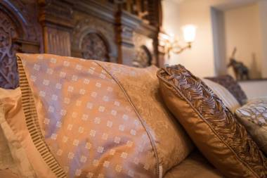 The Saddleworth Hotel