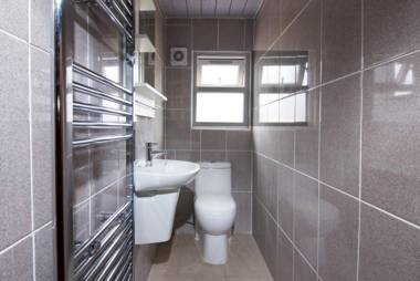 Lime House with Free WIFI