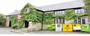 The Oxenham Arms Hotel Devon