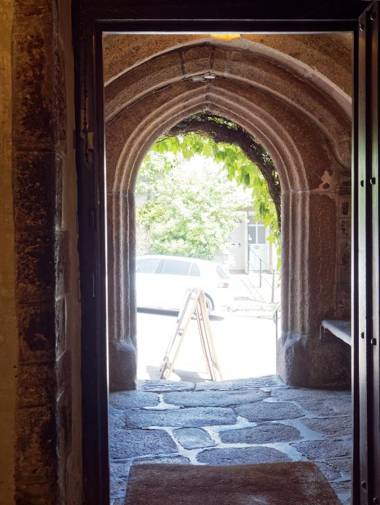 The Oxenham Arms Hotel Devon