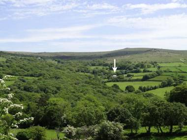 Buster Barn Sampford Spiney Yelverton