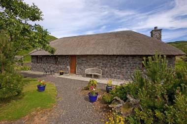 Clan Cottages