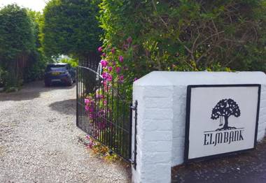 Elmbank Garden Apartment