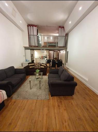 Lace Market City Centre Apartments - Nottingham City Centre most Central Location by Victoria Centre Shopping Centre - Gallery Style Apartments in the heart of the Nightlife Lounge and Full Kitchen - "Cook as you would at Home"