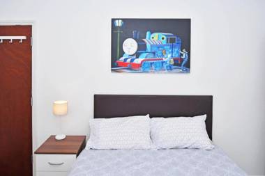 Townhouse @ 66 Rose Street Stoke