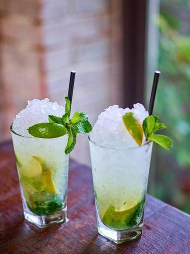 Hartford Hall on School Lane